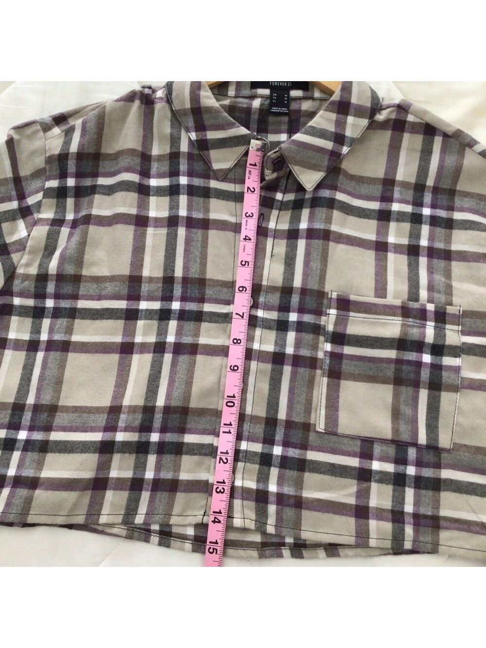 2/40$ FLANNEL plaid checkers Forever 21 oversize Crop blouse plaid beige neutral - Picture 7 of 10
